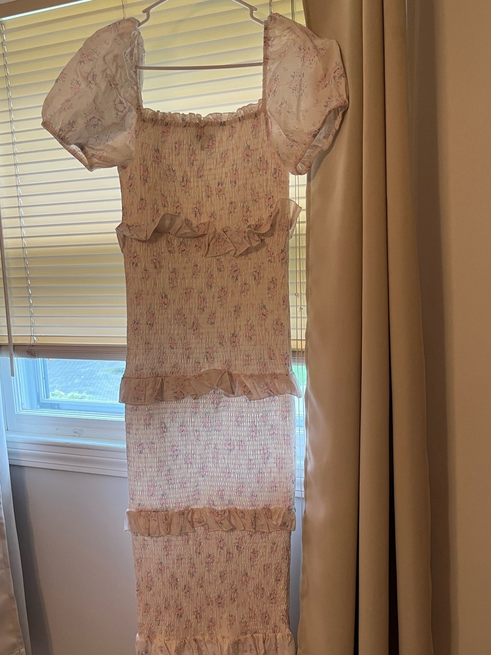 NEVER WORN. WORTH COLLECTIVE Blush Pink Smocked Dress